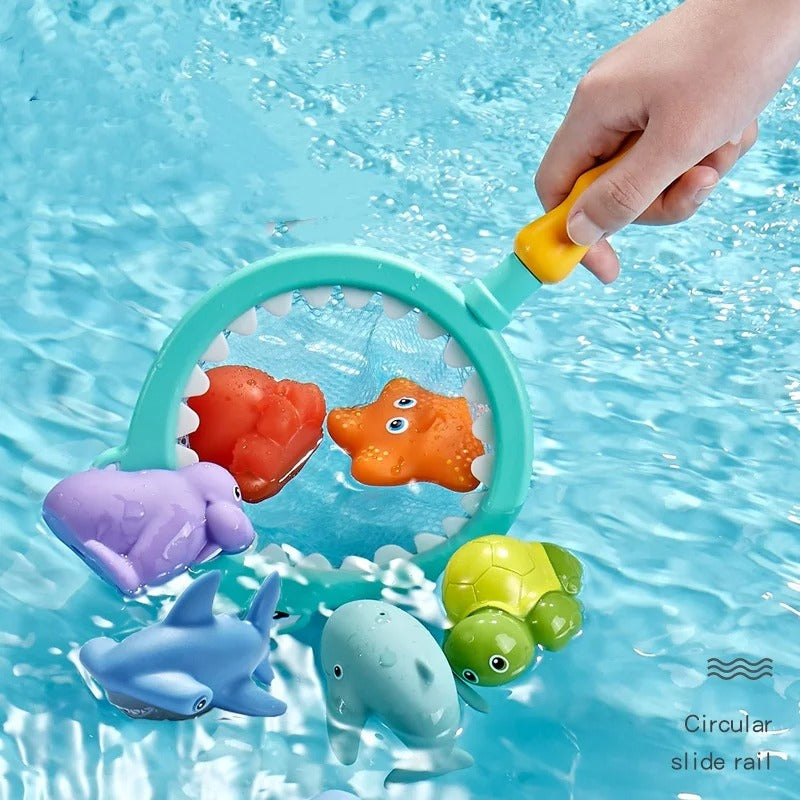 Water fishing play set